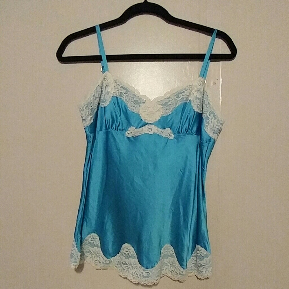Cami